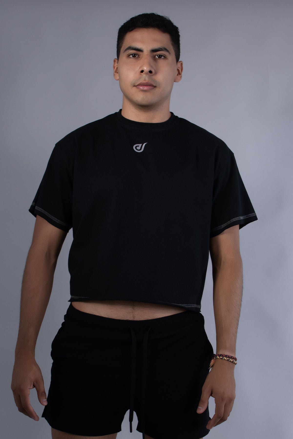 Ideon Crop Negro Hombre