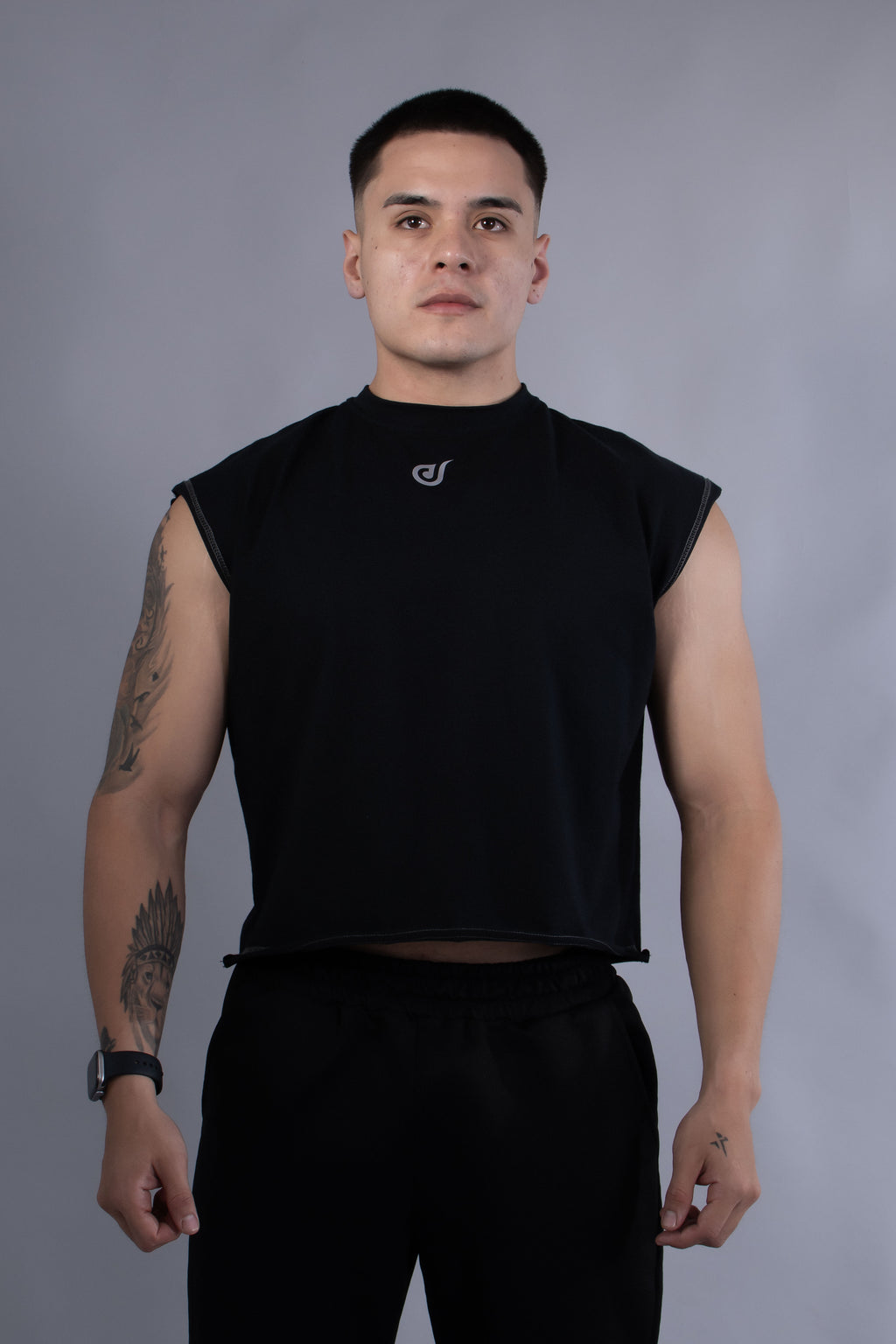 Ideon Crop Sleevess Negro Hombre